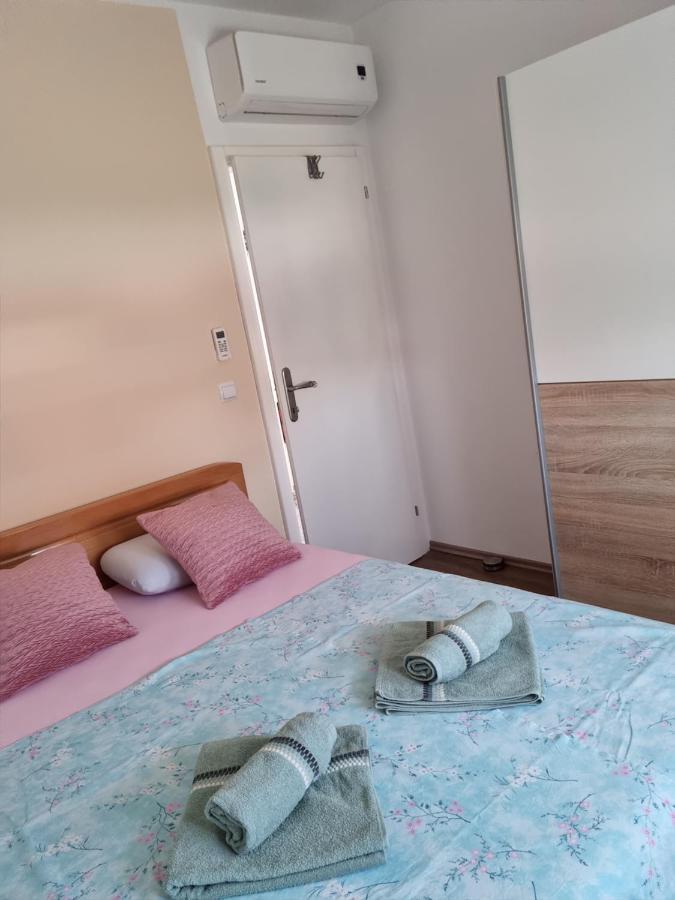 Appartments D&D Перой Екстериор снимка