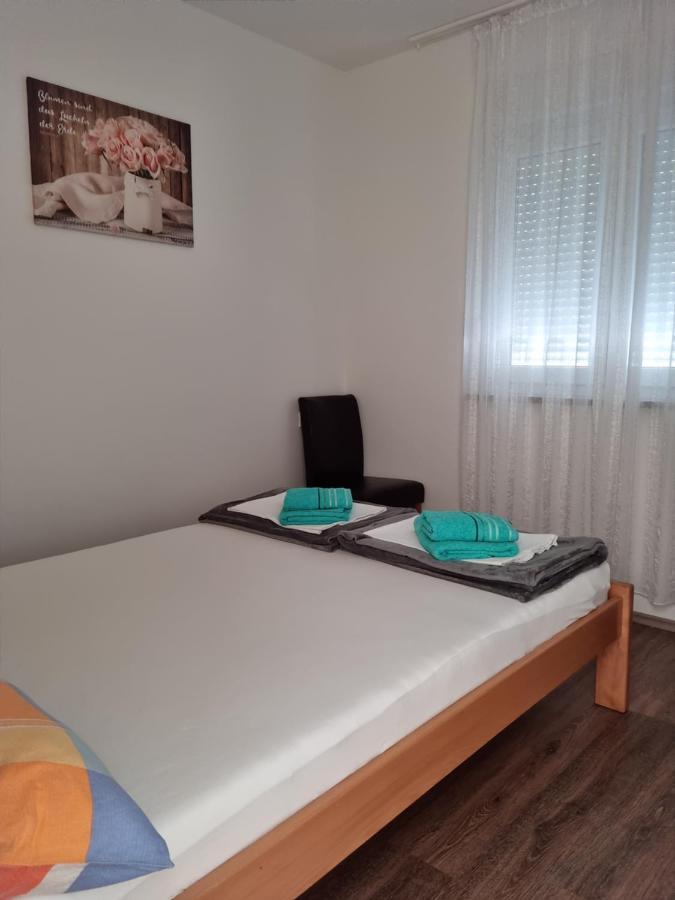 Appartments D&D Перой Екстериор снимка