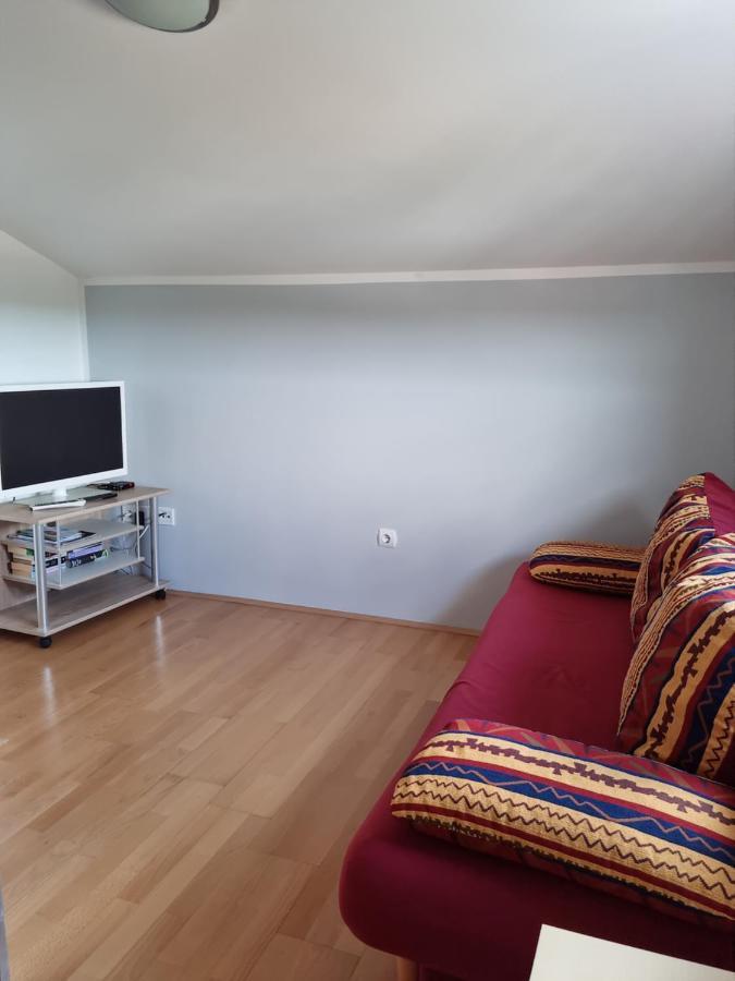 Appartments D&D Перой Екстериор снимка
