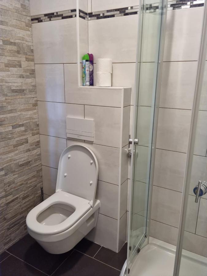 Appartments D&D Перой Екстериор снимка